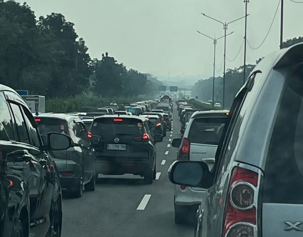 6 Tips Berkendara Penting untuk Perjalanan Mudik yang Lancar